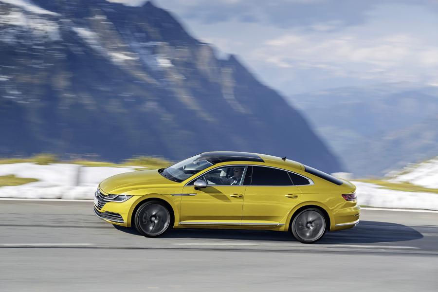  Volkswagen Arteon Elegance 2017 года  (WW) (фото 58 из 70)